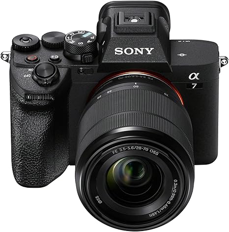 Sony Alpha 7 IV Full-frame Mirrorless Interchangeable Lens Camera with 28-70mm Zoom Lens Kit - Image 4